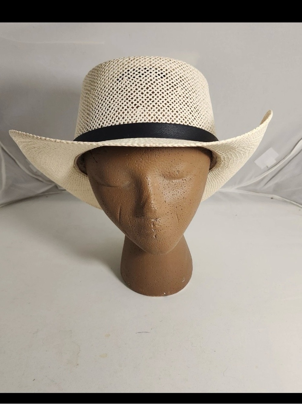 Pinzano Straw Cowboy Cowgirl Hat New Size Large/extra Large Leather Strap Tassel